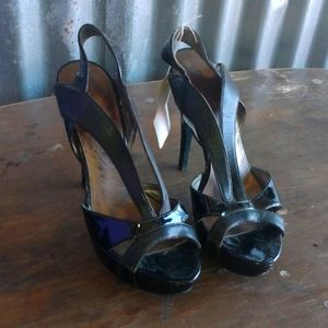 Guess stilletos